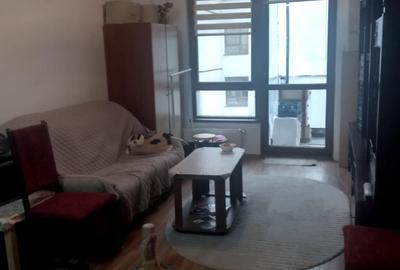 Apartament cu 2 camere decomandat, mobilat în Metalurgiei - 3
