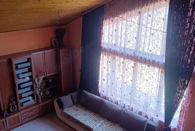 Casa de vanzare, 180mp locuibili cu teren aferent 4000mp - 5