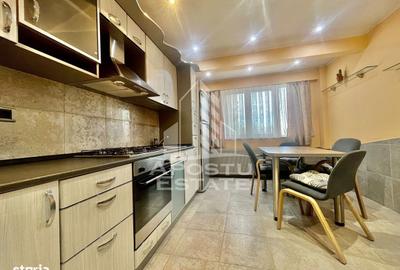 Apartament cu 3 camere în Central - 3