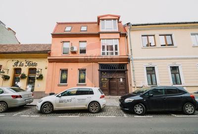 Apartament de vanzare - exclusivitat  prin RE/MAX - Ultracentral, Cluj - 2