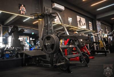 Spațiu comercial, de 500 mp, în Central - 4