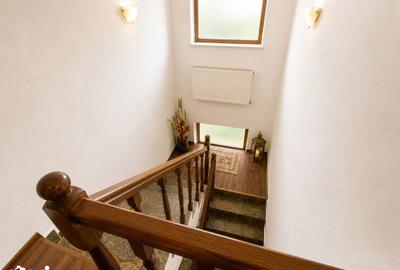 Casă cu 6 camere cu Teren 1000 Mp în Podu Roș - 5
