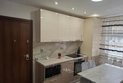 Apartament cu 3 camere decomandat în Doina - 8