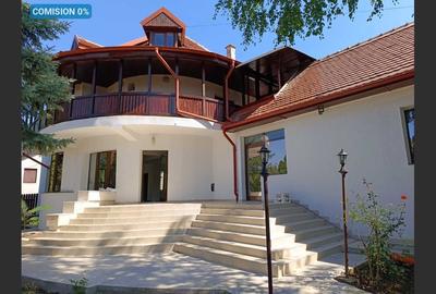 Casă / Clădire (Spațiu comercial) de închiriat - 1