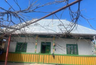 Casă cu Teren 5200 Mp în Pârteștii de Jos - 5