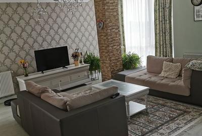 Apartament cu 3 camere decomandat, mobilat în Podu Roș - 2