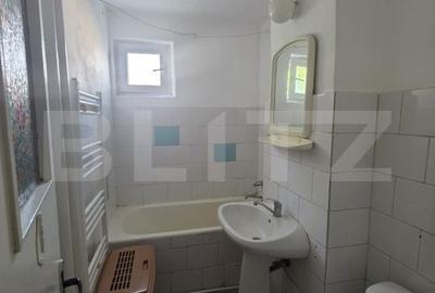 Apartament cu 3 camere decomandat în Piața Centrală - 12
