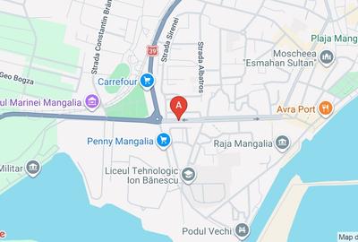 Apartament cu 4 camere semidecomandat, mobilat în Sud
