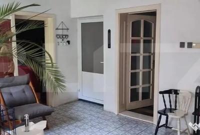 Casă cu 7 camere cu Teren 330 Mp în Burdea - 5