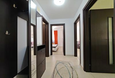 Apartament cu 2 camere decomandat, mobilat în Tractorul