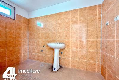 Casă cu 3 camere cu Teren 2114 Mp în Central - 13