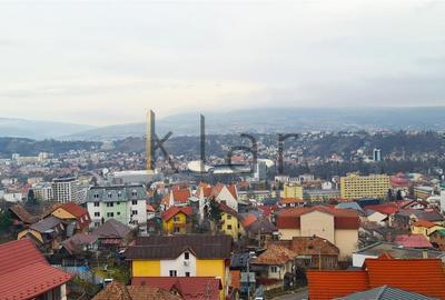 Apartament cu 2 camere semidecomandat, mobilat în Zorilor