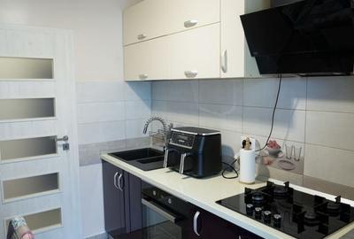 Apartament cu 2 camere semidecomandat în Micro 16 - 5