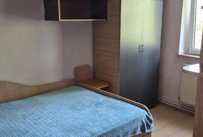 Apartament cu 2 camere semidecomandat în Ferentari