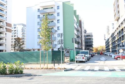 Apartament cu 3 camere semidecomandat în Drumul Taberei