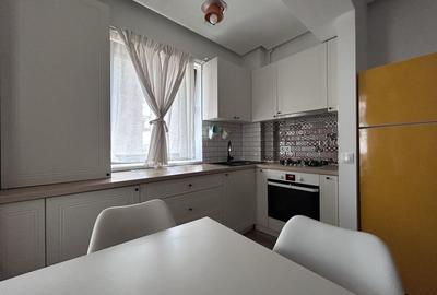 Apartament cu 2 camere semidecomandat în Brâncoveanu
