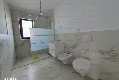 Casă cu 4 camere cu Teren 350 Mp în Tărlungeni
