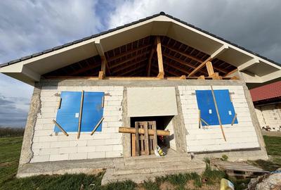 Casă cu 4 camere în Aluniș - 5