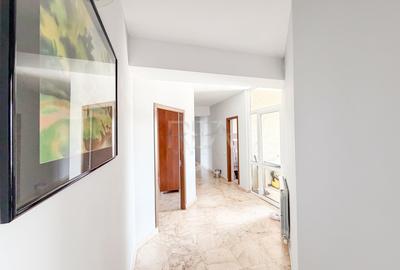 Penthouse cu 5 camere decomandat, mobilat în Central - 23