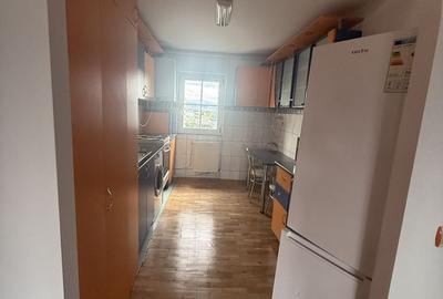 Apartament cu 3 camere semidecomandat în Central - 7