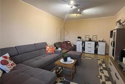 Apartament cu 3 camere decomandat, mobilat în Timocului-Șaguna - 11