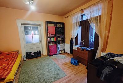 Casă individuală cu 3 camere cu Canalizare în Cristian - 5