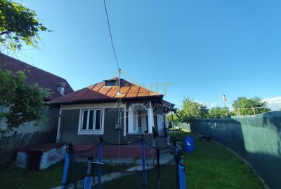 Casă individuală cu 3 camere cu Teren 1410 Mp în Cocorăștii Mislii - 1