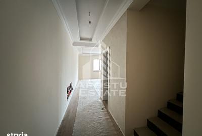 Casă cu 5 camere cu Teren 260 Mp în Giarmata