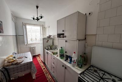Apartament cu 3 camere decomandat în Fortuna - 7