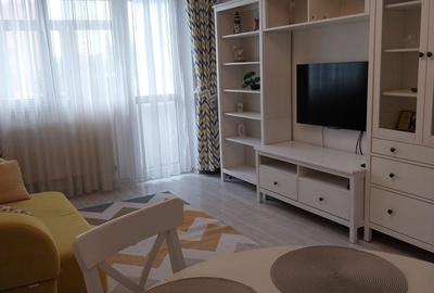 Apartament cu 3 camere decomandat în Drumul Taberei
