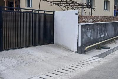 Casă cu 3 camere cu Teren 1890 Mp în Vețel