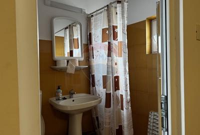 Casă individuală cu 9 camere cu Teren 480 Mp în Sud - 11