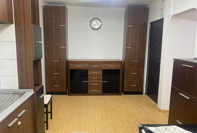 Apartament cu 3 camere decomandat în Central - 3