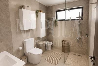 Casă individuală cu 5 camere cu Teren 250 Mp în Tokai - 9