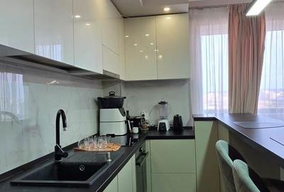 Apartament cu 3 camere în Decebal - 5