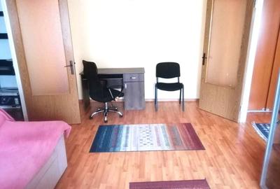 Apartament cu 2 camere semidecomandat, mobilat în Ozana