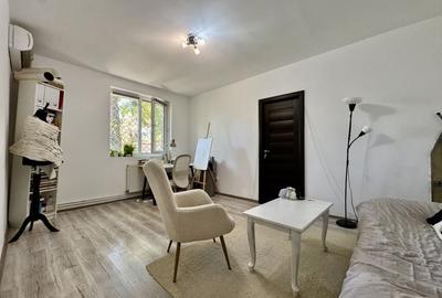 Apartament cu 3 camere semidecomandat în Cotroceni