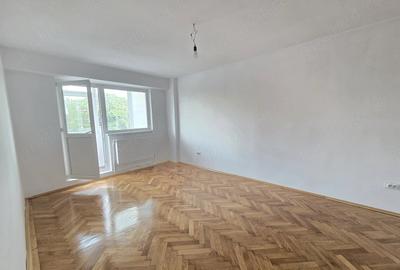 Apartament cu 3 camere decomandat în Țiglina 1 - 1