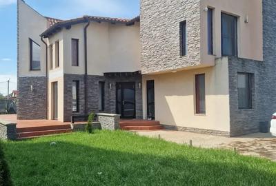Casă cu 5 camere cu Teren 613 Mp în Moșnița Nouă - 9