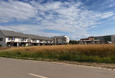 Teren Construcții intravilan de 716 mp, în Dumbrăvița - 1