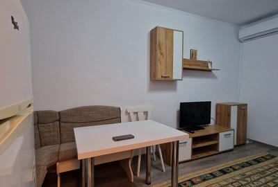 Apartament cu 2 camere semidecomandat în Rahova