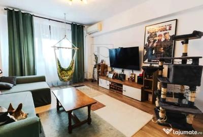 Apartament cu 4 camere decomandat în Central