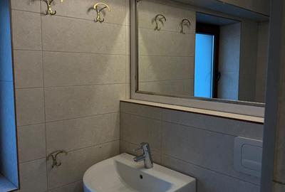 Garsonieră decomandată în Aviației