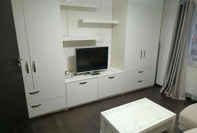 Garsonieră decomandată în Buziașului