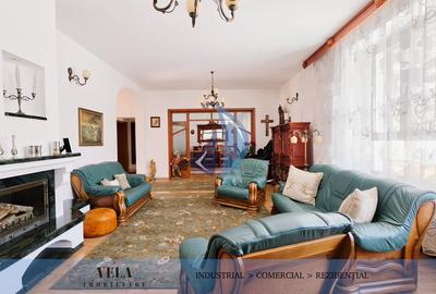 Casă individuală cu 7 camere cu Piscina în Unirii