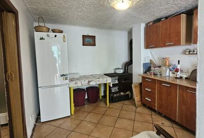 Casă cu 4 camere decomandat cu Teren 500 Mp în Sânmartin - 3
