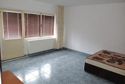 Apartament cu 2 camere decomandat în Central - 10