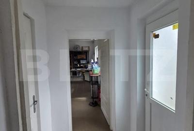 Spațiu comercial, de 85 mp, în Florești