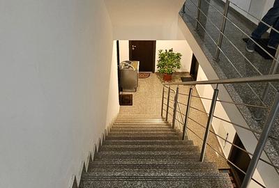 Apartament cu 2 camere semidecomandat, mobilat în Cetate - 10