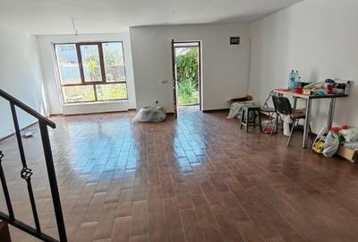 Casă cu 4 camere cu Teren 130 Mp în Central - 12